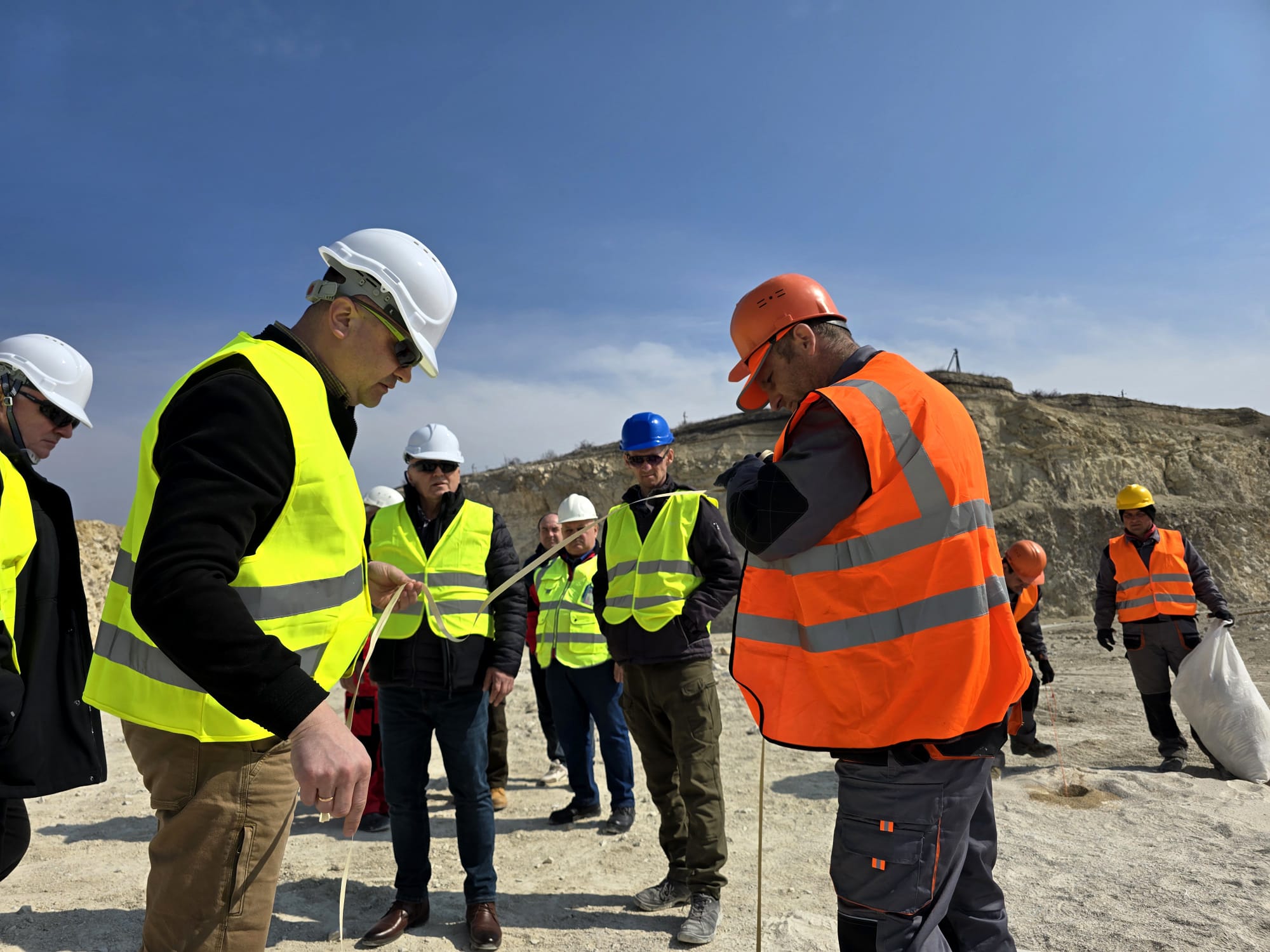 alt_Ziua lucrătorului din construcții